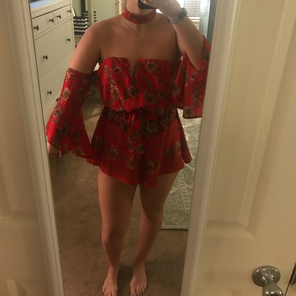Off the shoulder romper - Picture 4 of 4